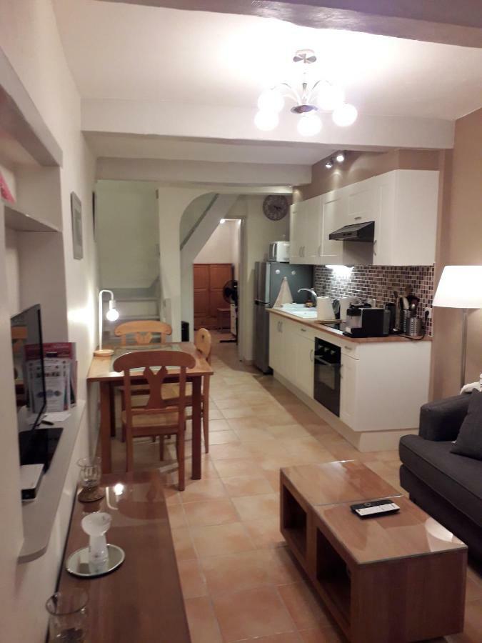 Maison De Village Bagnols-en-Forêt
